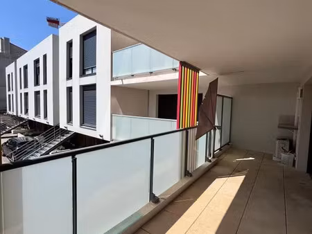location appartement 2 pièces 35 m² à la seyne-sur-mer (83500)