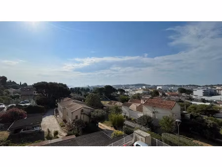 location appartement 2 pièces 40 m² à la seyne-sur-mer (83500)