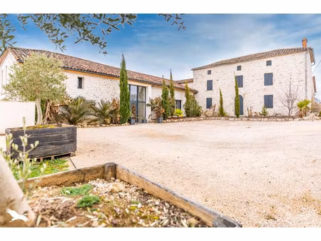 maison de luxe à vendre à lédat