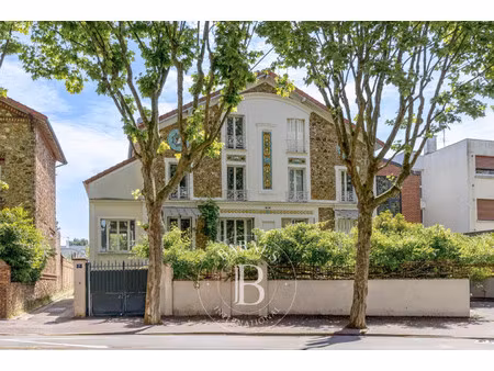 maison de luxe à vendre dans le quartier cheneaux sablons