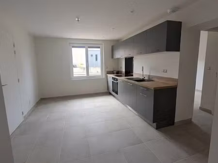 location appartement 3 pièces 56.1 m² à lafrançaise (82130)  750 €