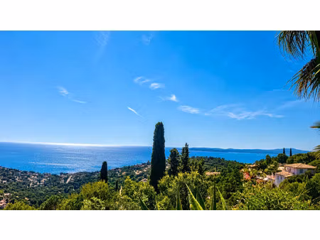 villa de luxe à vendre à les issambres