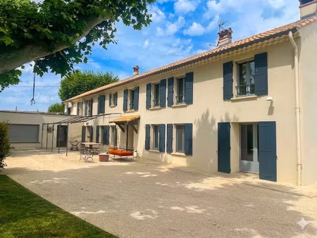 vente maison 5 pièces 350 m² à le pontet (84130)  750 000 €
