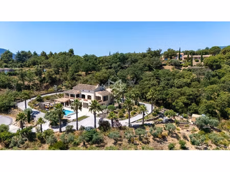 villa de luxe à vendre à le plan-de-la-tour