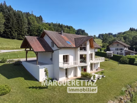 villa de luxe à vendre à saint-andré-de-boëge