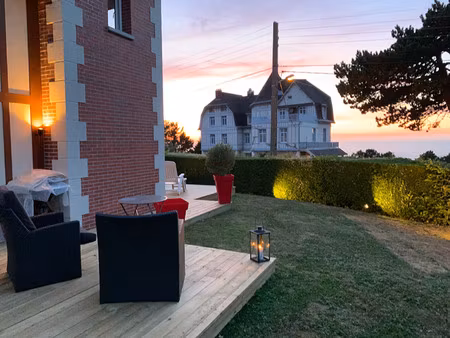 maison de luxe à vendre dans le quartier port littoral-ville nord