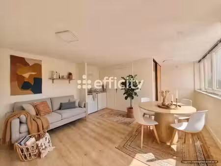 vente appartement 1 pièce 22.99 m² à chateaulin (29150)  54 400 €