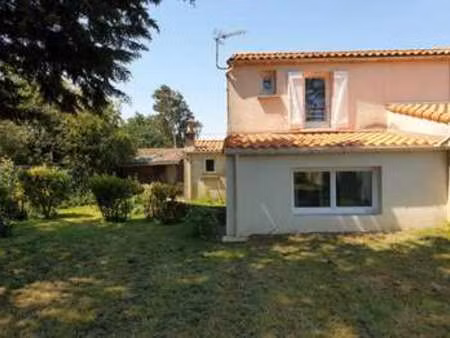location maison à saint-mars-de-coutais (44680) : à louer / 61m² saint-mars-de-coutais