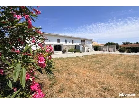 maison 6 pièces 157 m²