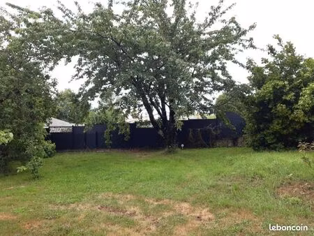 terrain 550 m² vensac