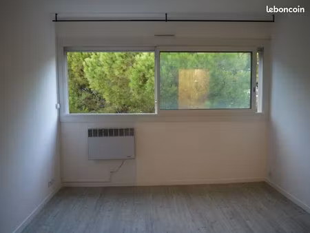 studio 18 7 m² – résidence la pléiade – tram château d'o