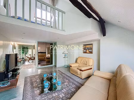 appartement saint germain en laye 3 pièce(s) en duplex 52.99 m2