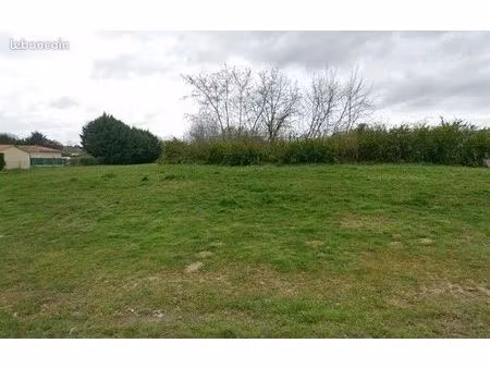 terrain 802 m² camblanes et meynac