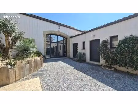 [particulier] loft en pierre rénové – 240 m² – nord de béziers