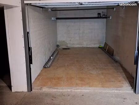 vente garage carnon plage