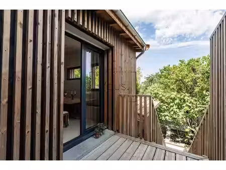 maison familiale neuve avec jardin verdoyant et terrasse (pantin / les lilas)