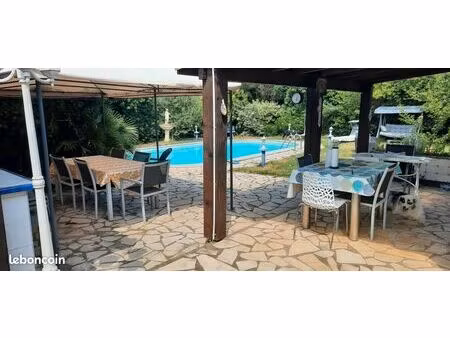 villa 110m sur 700m terrain + piscine