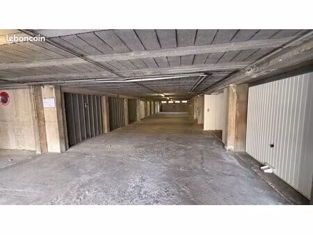 garage/parking sécurisé - les aubes - montpellier