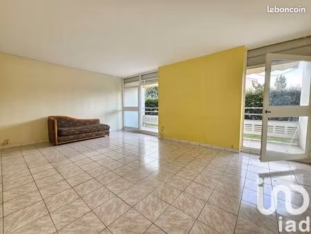 appartement 3 pièces 74 m²