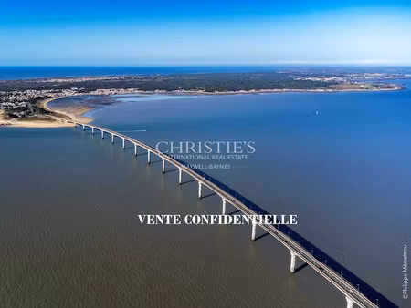 vente propriété 6 pièces 124.54 m² à saint-martin-de-ré (17410)  832 000 €