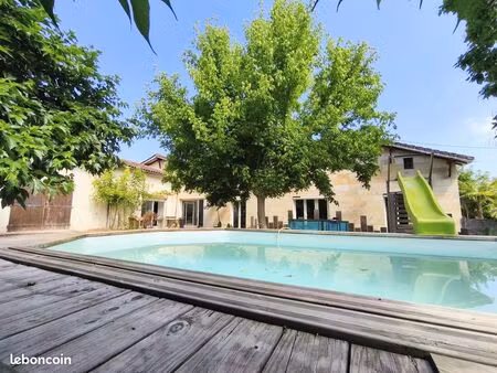 propriété 9 pièces 250 m²