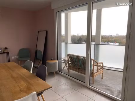 t4 de 79 m² avec 2 terrasses – vue dégagée  plein sud
