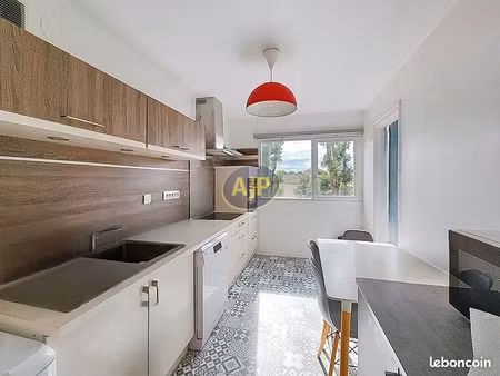 appartement 4 pièces 77 m²