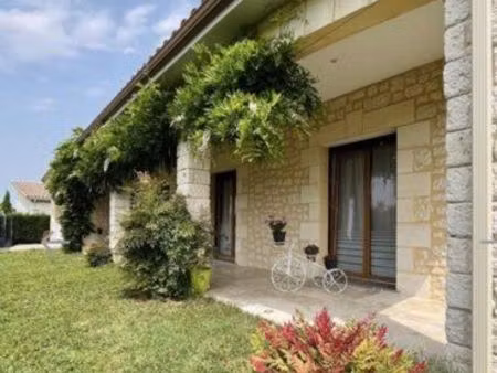 maison 6 pièces 148m2