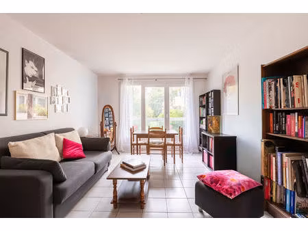 appartement de 51 m² - 1 chambre - bords de seine