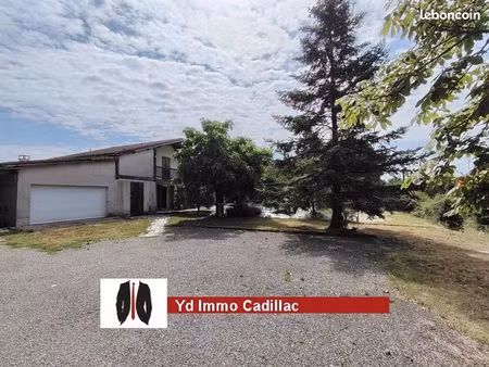 maison 6 pièces 240 m²