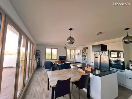 vends appartement type 4 - floirac