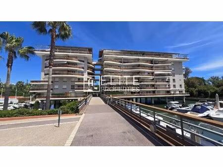 appartement 3 pièces de 70m² + garage  cave & piscine - mandelieu-la-napoule