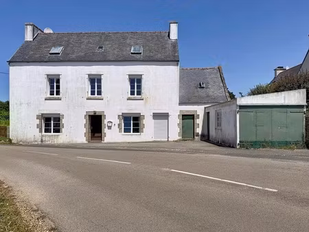 maison de caractère – 120 m² – 5 chambres entre plage et centre bourg  plozévet