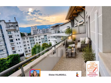 appartement de 71 m² à grenoble - 225 000 €