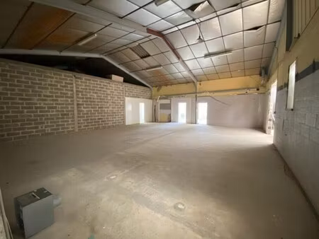 vente entrepôt saint aubin sur gaillon 27600 770m²