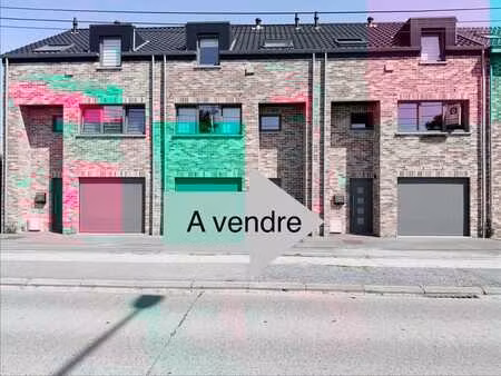 maison 3 chambres avec garage et bureau pour profession l...