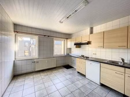 appartement à louer en plain cœur de libramont !