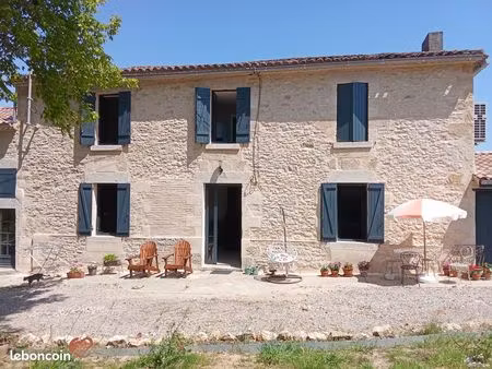 belle demeure à louer sur la commune de lamothe landerron - 33190 -