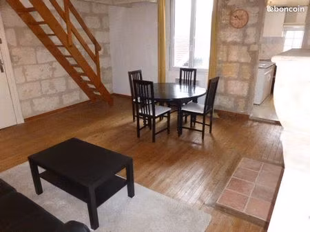 t2 bordeaux bastide 40 m2 duplex meublé