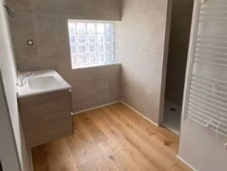 appartement 3 pièces 80 m²