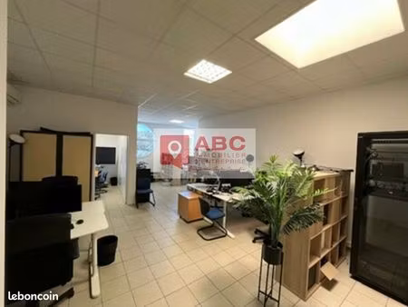 bureaux 59 m² le cres
