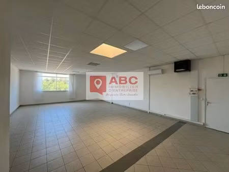 bureaux 73 m² le cres