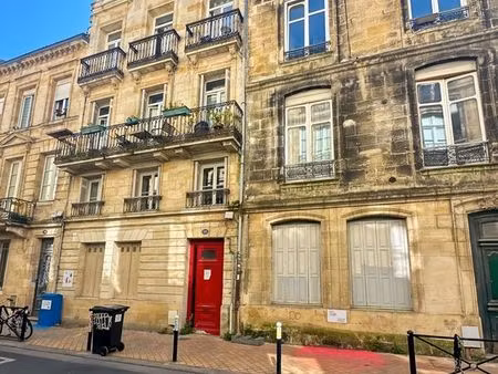 studio 1 pièce 24 m²