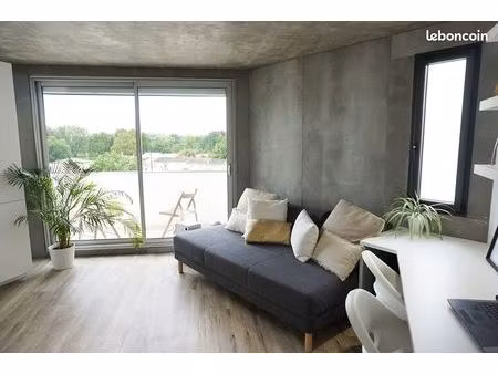 studio 1 pièce 20 m²