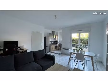 t2 non meublé pessac