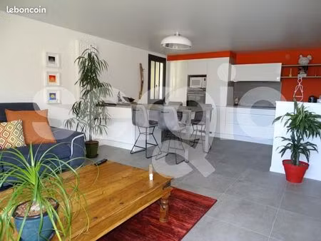 appartement 4 pièces 80 m²