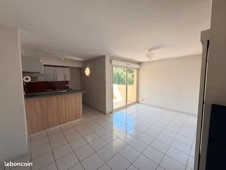 location appartement non meublé t3