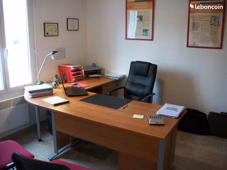 bureaux meubles a louer st-aubin de medoc