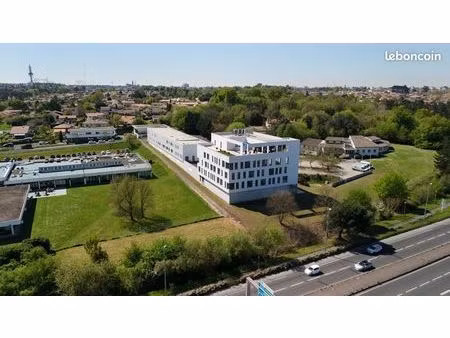 entrepôts / bureaux clefs en main bord n89