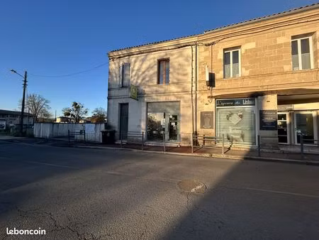 local commercial 63 m² léognan